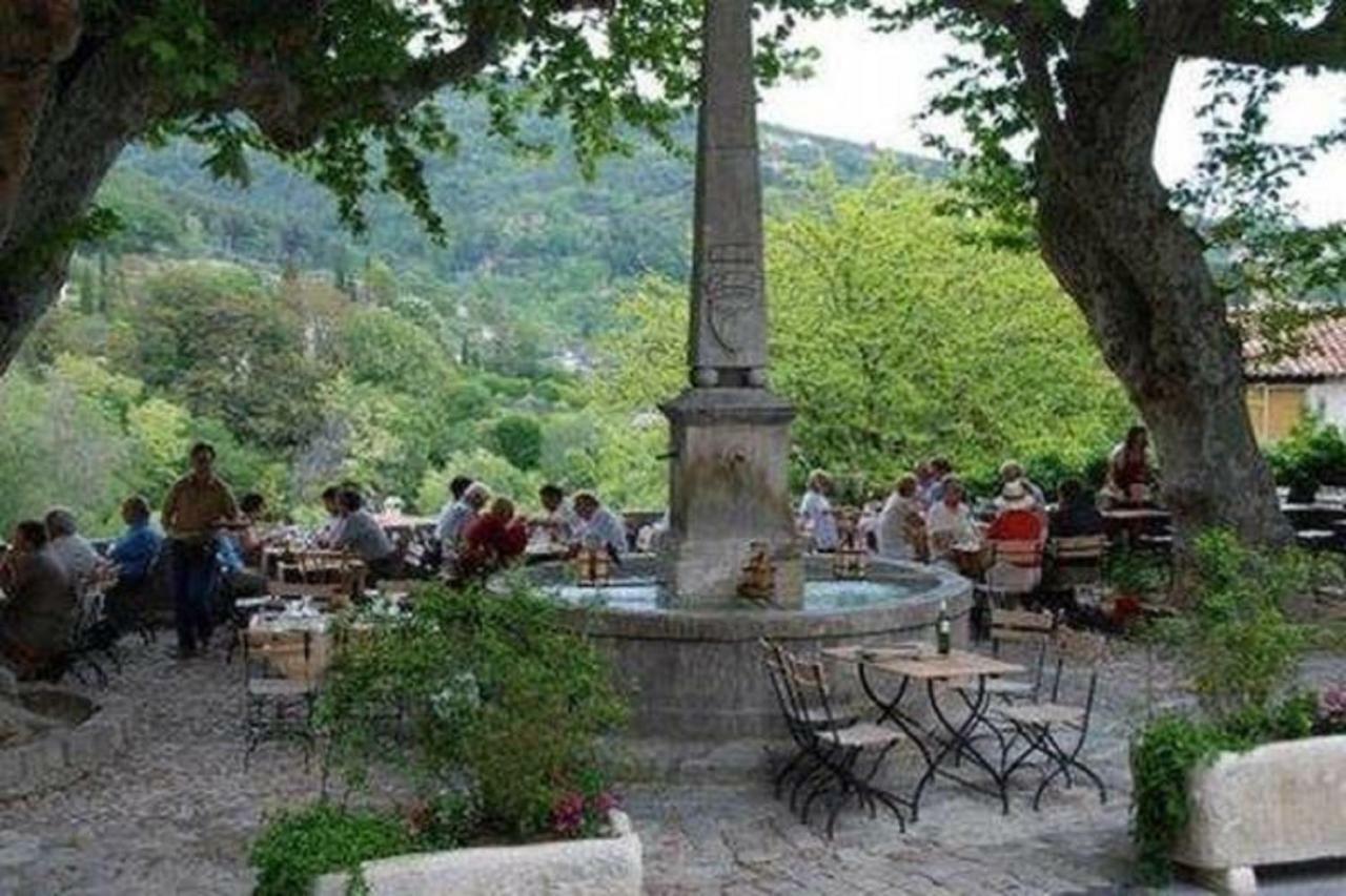 Bastide Provencale Les Muriers D'Engaspaty Seillans Kültér fotó